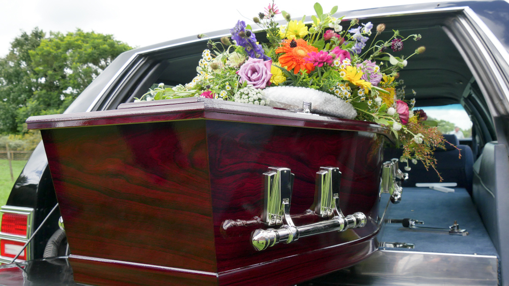 Funeral Planning: What Factors To Consider When Hiring A Funeral Service Provider